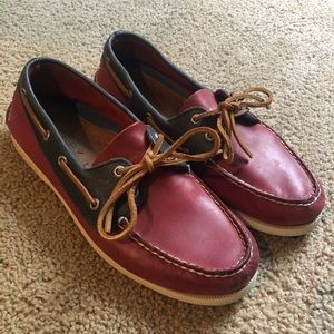Men’s red and blue Sperrys size 9.5